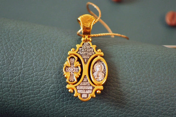 925 Silver k-gilt double sided engraved icon of the Virgin Mary St. Nicholas Orthodox Pendant