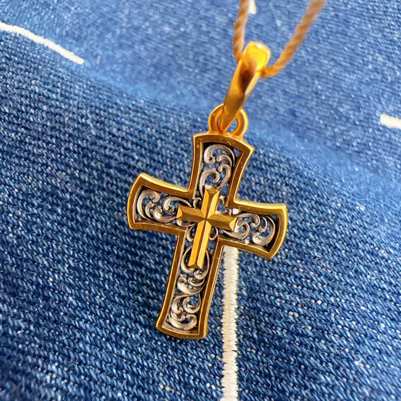 S925K Silver Gilt Openwork Cross Pendant