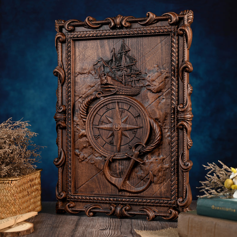 Voyager Sailor's Compass and Anchor Wooden Wall Decoration