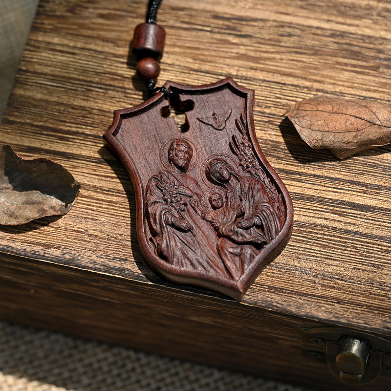 Holy Family Wood Carving Pendant(The Feast of the Holy Family)