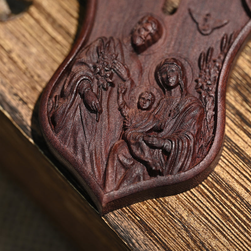 Holy Family Wood Carving Pendant(The Feast of the Holy Family)