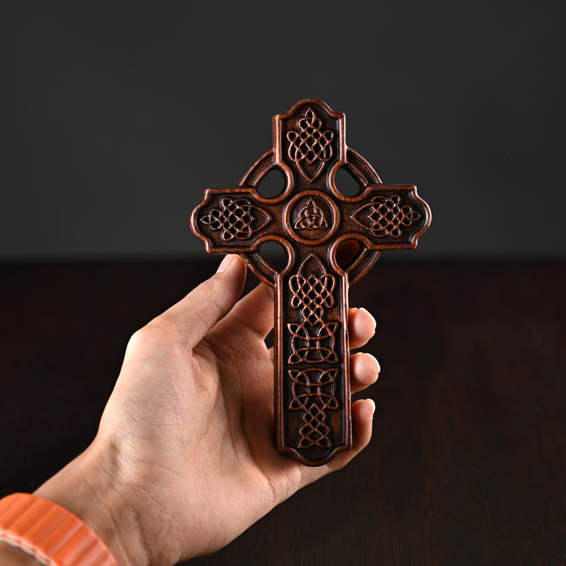 Celtic Cross Wood carving