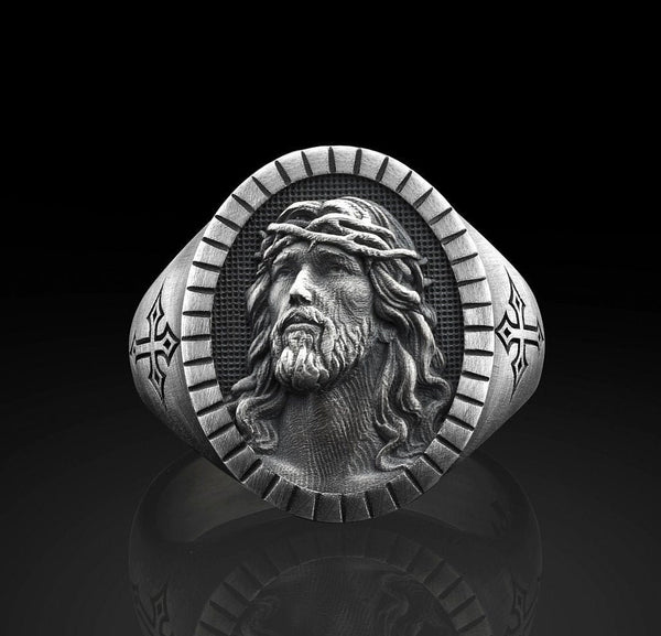 Follow the faith of the Jesus Crown of Thorns Ring